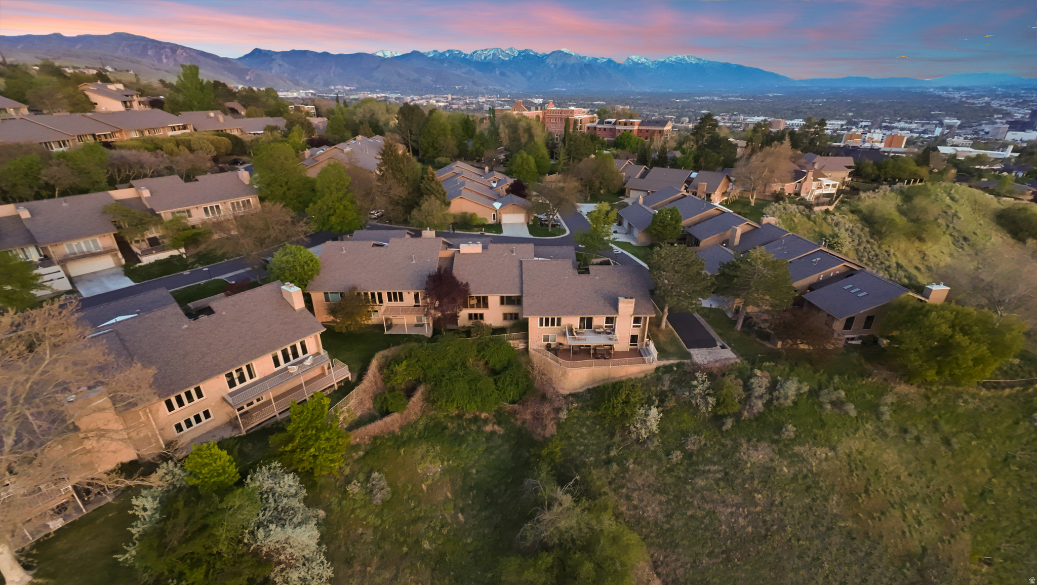 NORTHPOINT ESTATES - Residential