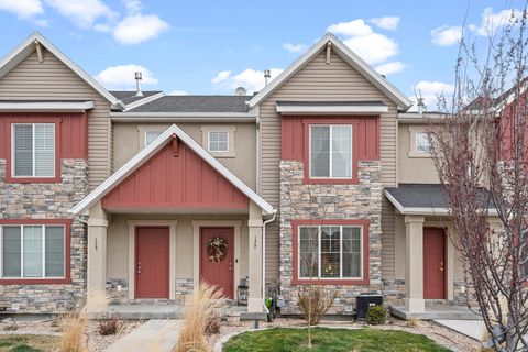 Tiny photo for 177 E 610 S, Santaquin, UT 84655 (MLS # 2128918)