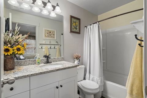 Tiny photo for 177 E 610 S, Santaquin, UT 84655 (MLS # 2128918)