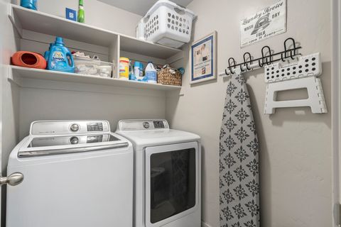 Tiny photo for 177 E 610 S, Santaquin, UT 84655 (MLS # 2128918)