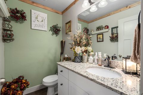 Tiny photo for 177 E 610 S, Santaquin, UT 84655 (MLS # 2128918)