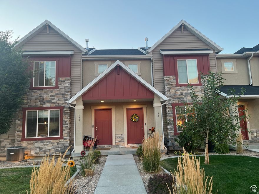 Nestled in the East Bench of Santaquin, this beautiful townhome is in an ideal location with easy access to the freeway, hiking and biking trails, and is right across the street from the elementary school. Far from the cookie cutter feel of some townhome units, the sellers are the original owners and have put a custom touch on the unit with upgraded lighting, accent walls, upgraded faucets throughout, stairway dimmer switch, a decorative rock wall in the living room, a permanent aluminum furnace filter with UV light, and a top of the line Bosch dishwasher.