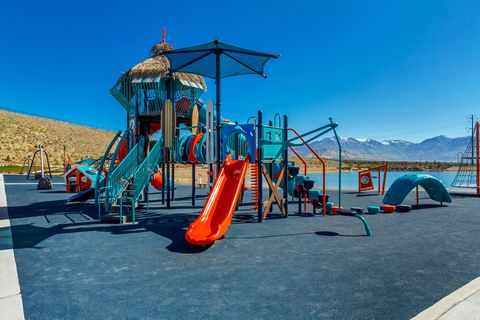 Tiny photo for 933 W LITTLE TIGER CT N #555, Saratoga Springs, UT 84045 (MLS # 2158817)