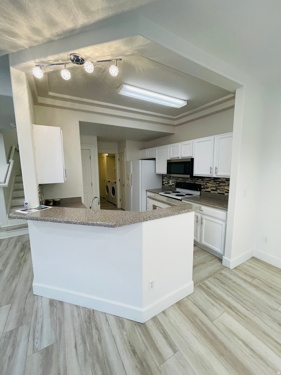 ASPEN SPRING 8 CONDO - Residential