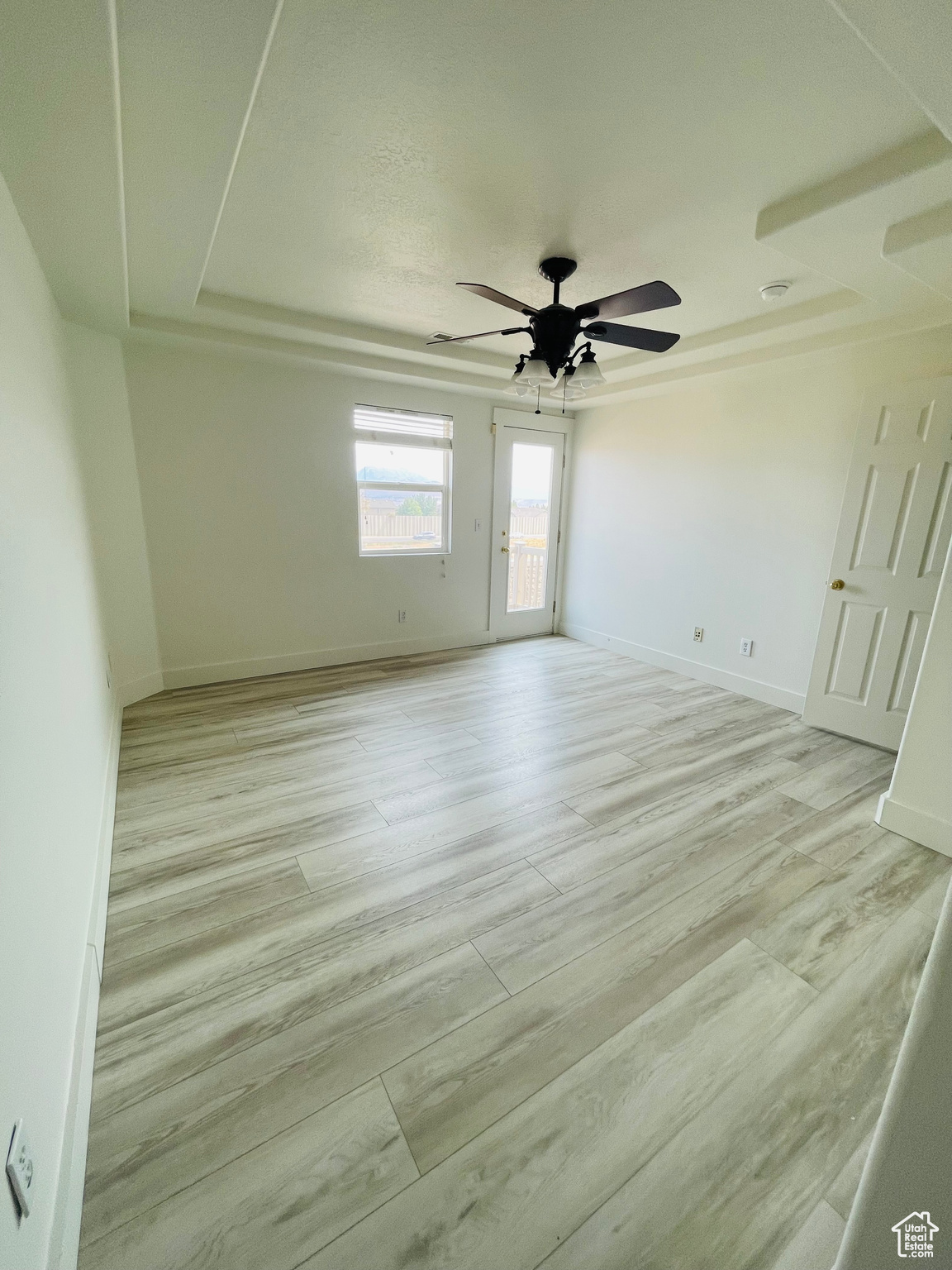 ASPEN SPRING 8 CONDO - Residential