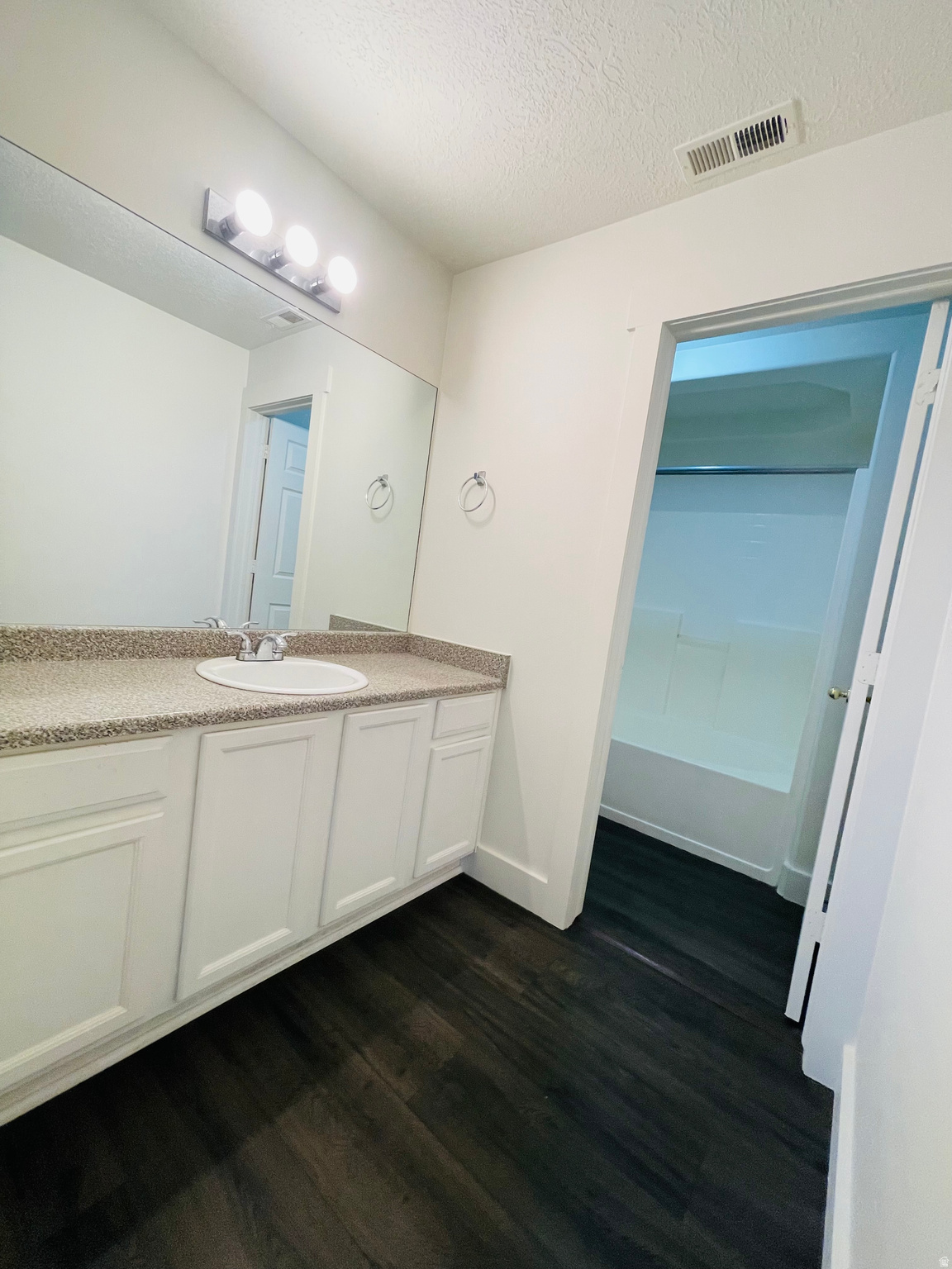 ASPEN SPRING 8 CONDO - Residential