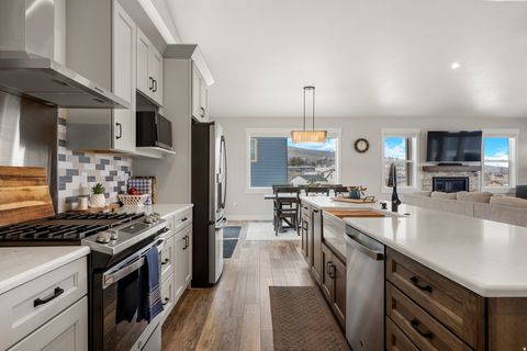 Tiny photo for 388 W CRICKET CIR, Garden City, UT 84028 (MLS # 2142280)