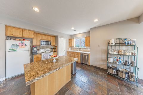 Tiny photo for 1189 S 800 E, Kaysville, UT 84037 (MLS # 2143778)