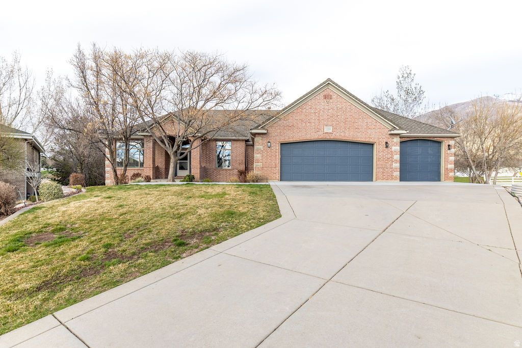 Photo of 1189 S 800 E, Kaysville, UT 84037 (MLS # 2143778)