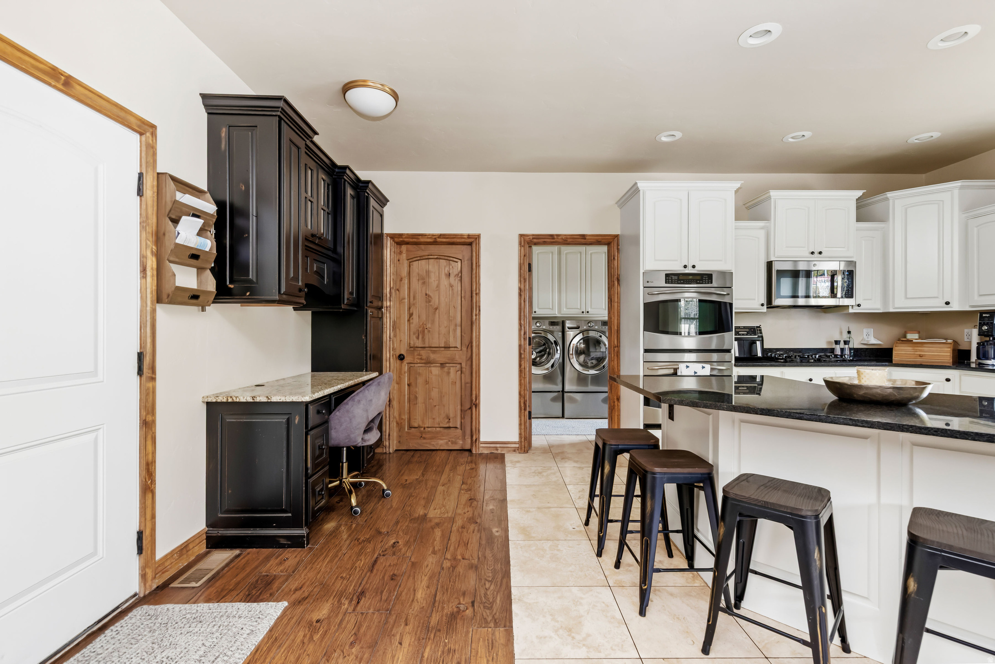 COVE ESTATES - Residential