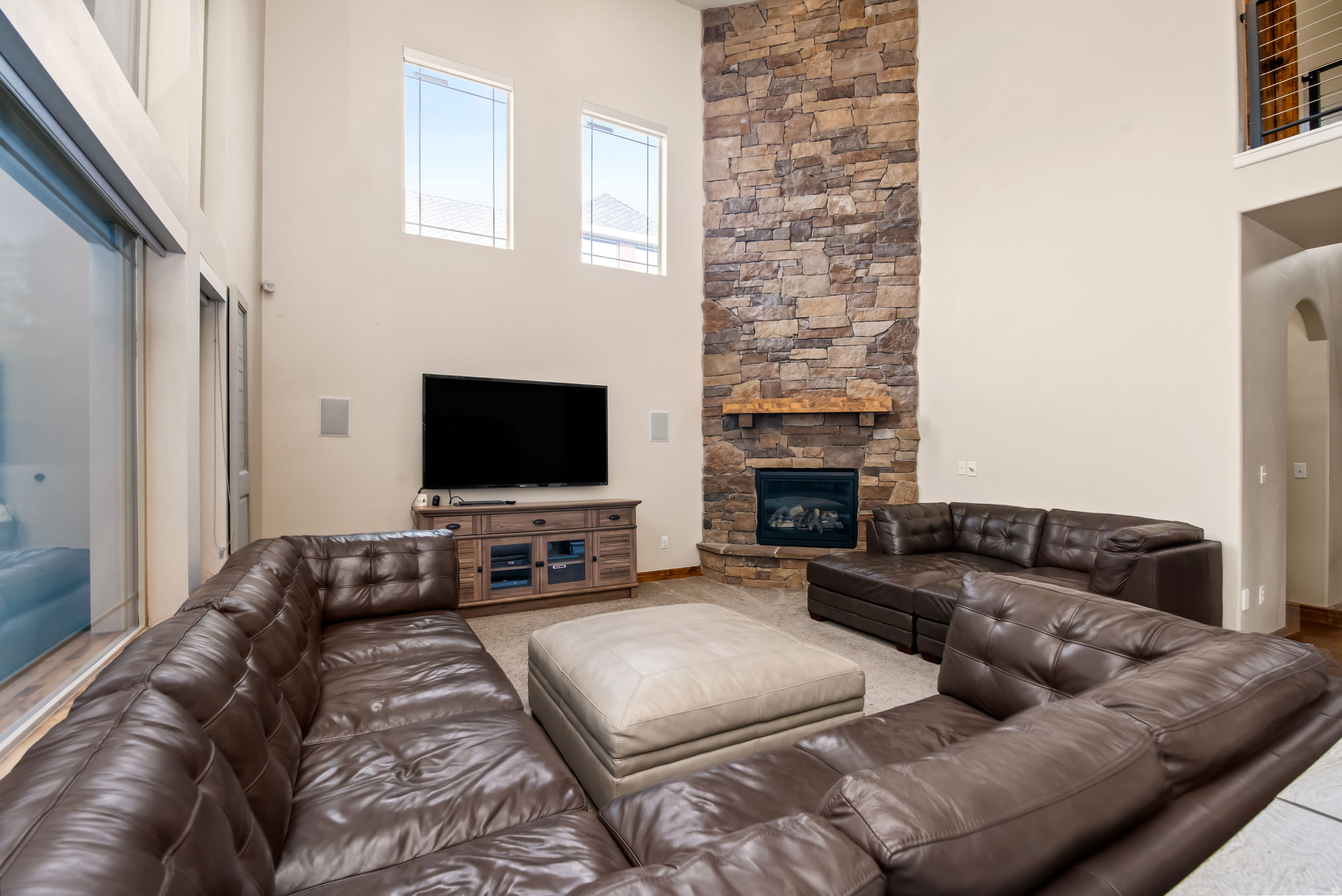 COVE ESTATES - Residential