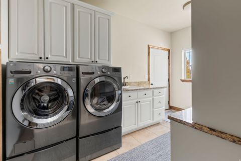 Tiny photo for 997 N 1560 E, Orem, UT 84097 (MLS # 2119855)