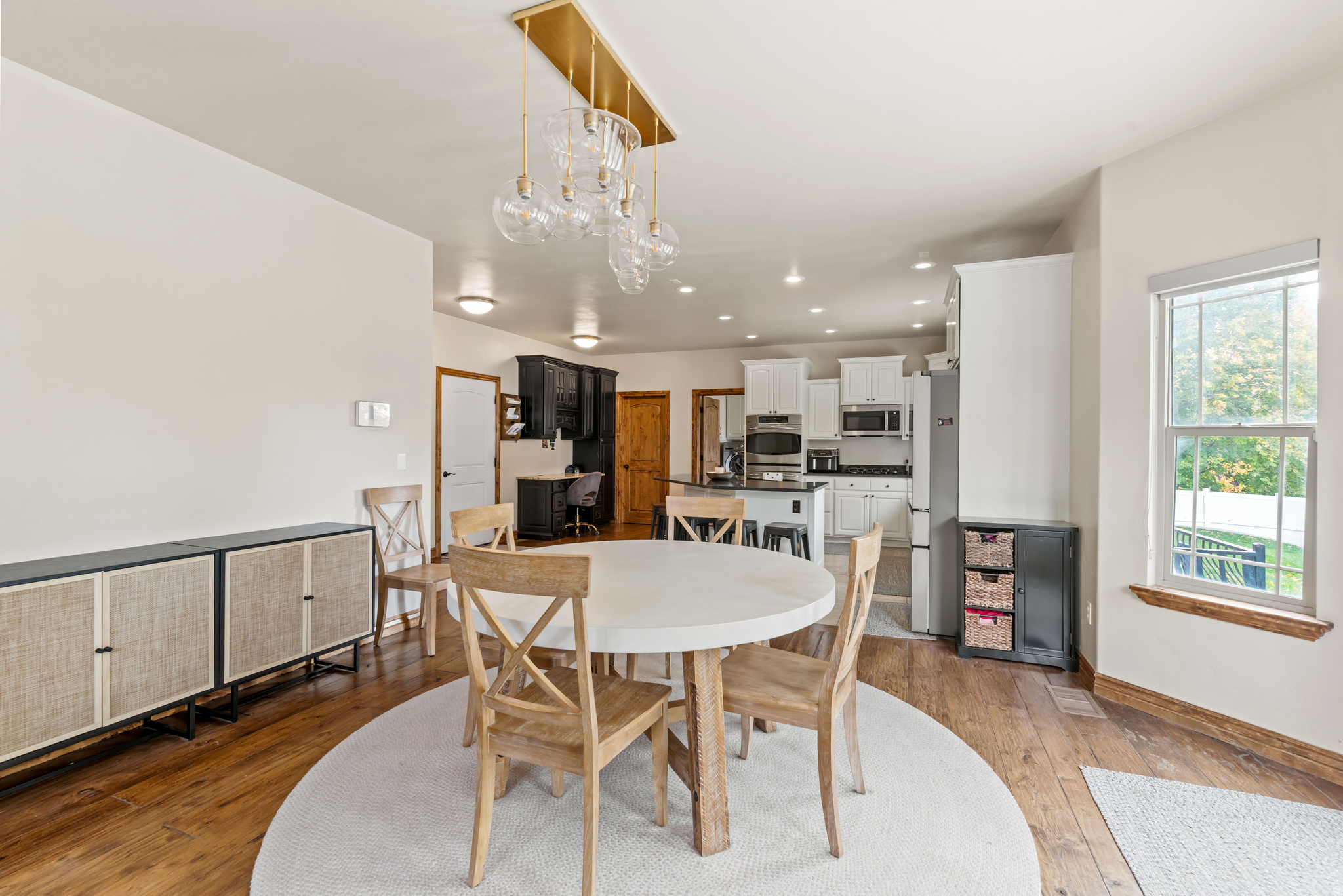 COVE ESTATES - Residential