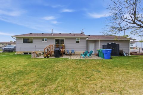 Tiny photo for 496 W 1850 N, Lehi, UT 84043 (MLS # 2153636)