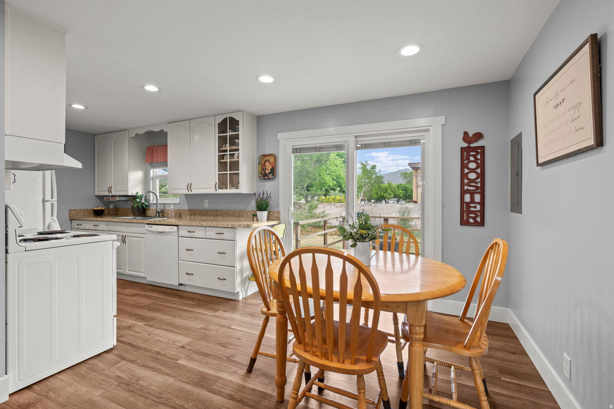 VALLEY VISTA - Residential