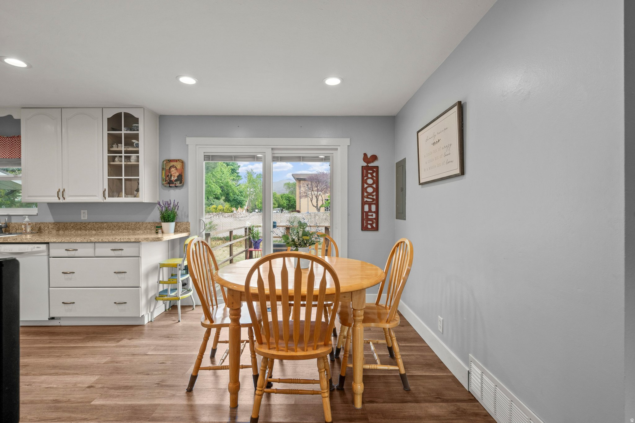 VALLEY VISTA - Residential