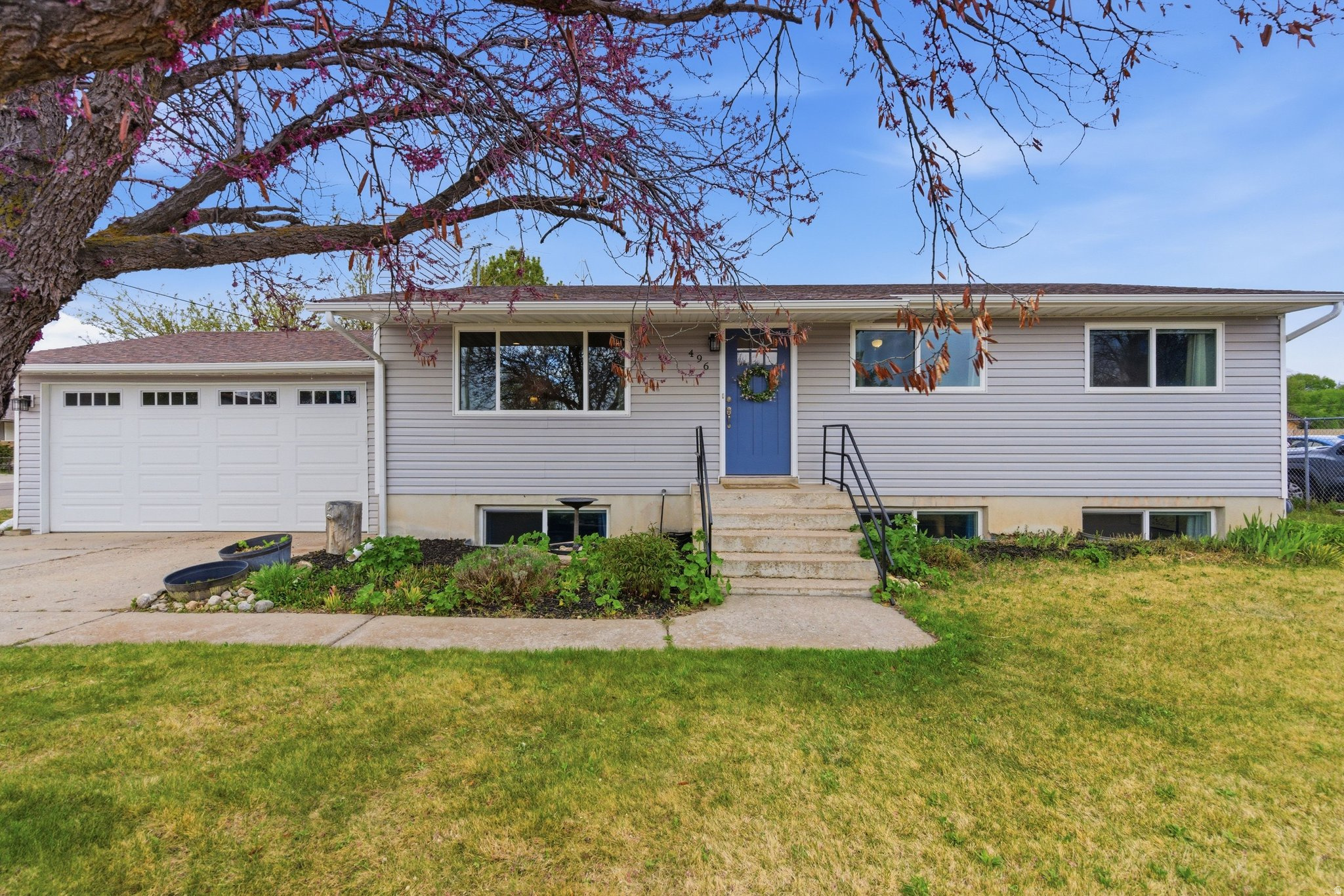 VALLEY VISTA - Residential