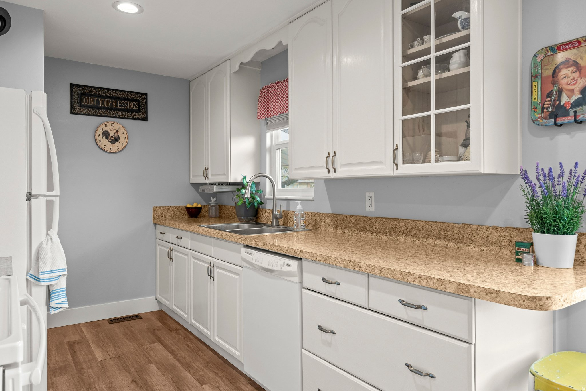 VALLEY VISTA - Residential