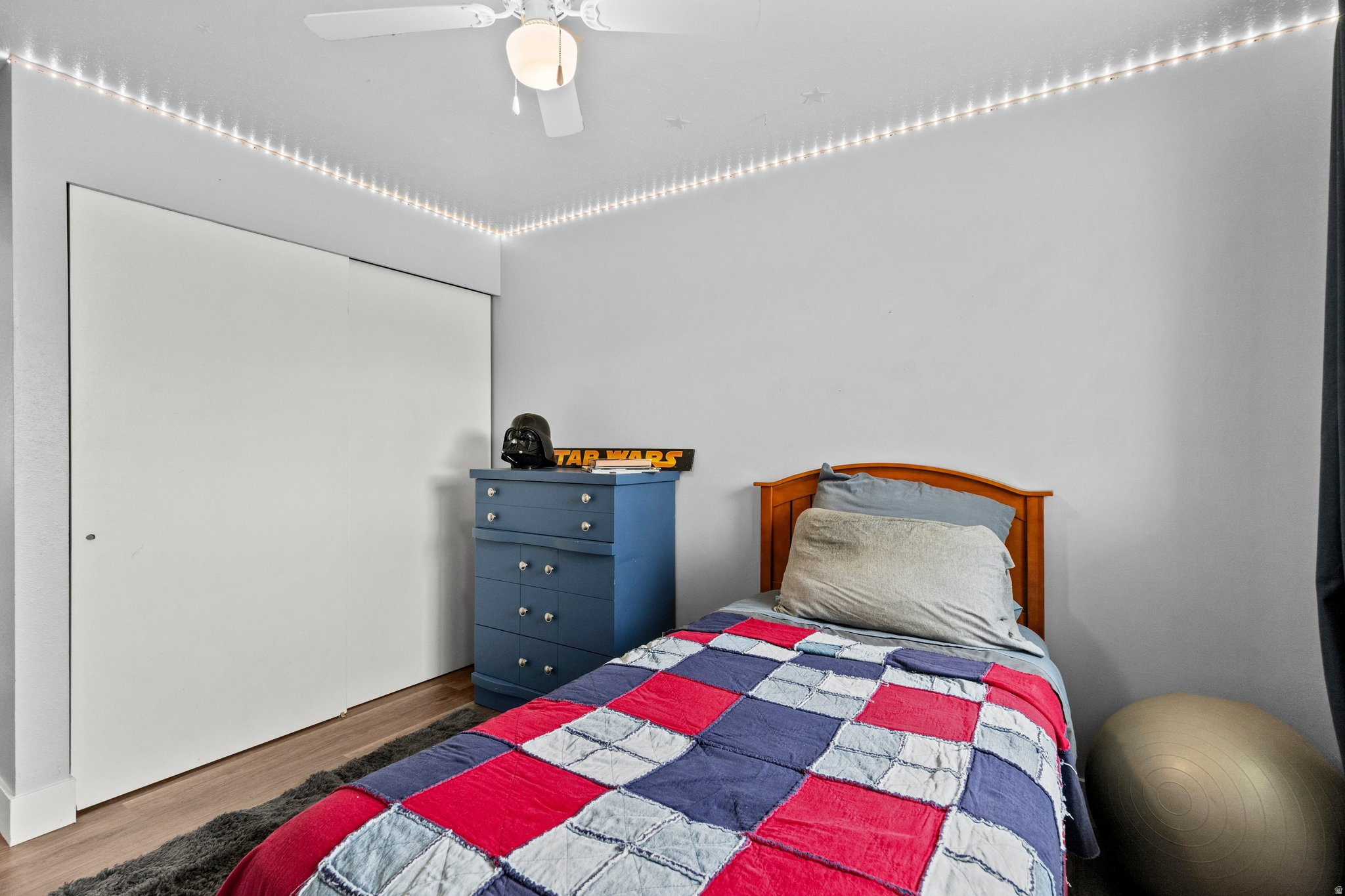 VALLEY VISTA - Residential