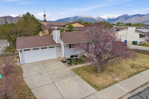 Tiny photo for 496 W 1850 N, Lehi, UT 84043 (MLS # 2153636)