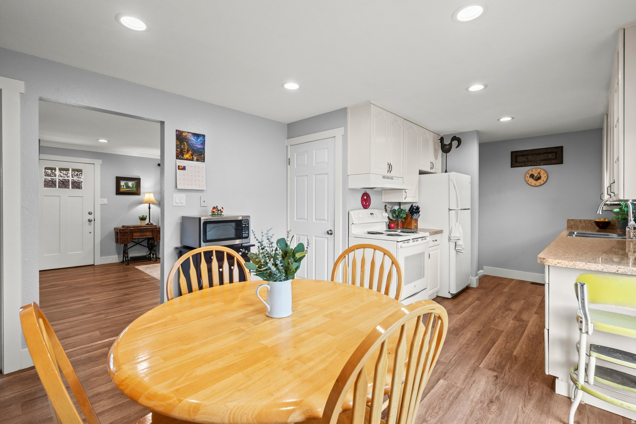 VALLEY VISTA - Residential