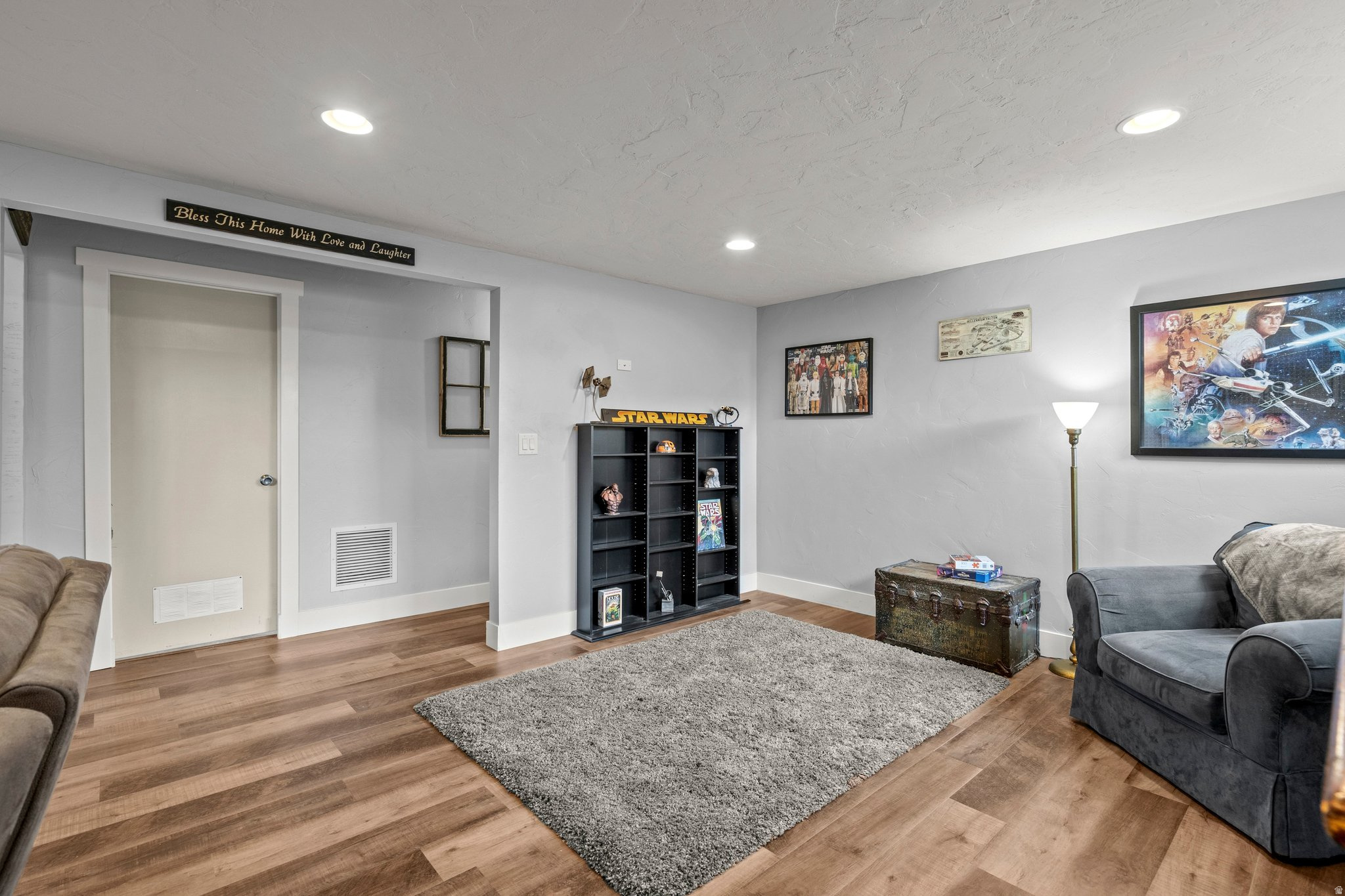 VALLEY VISTA - Residential