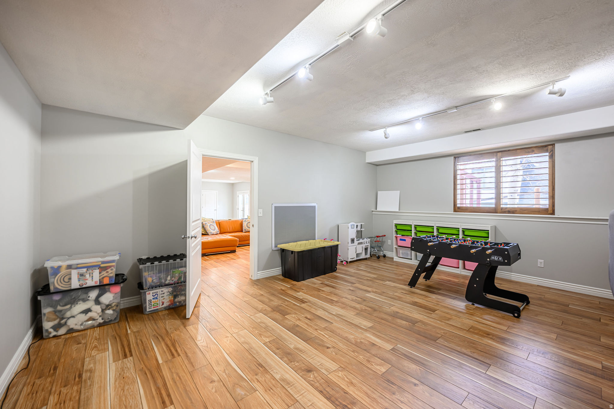 HIGH MEADOWS AT PINEBROOK - Residential