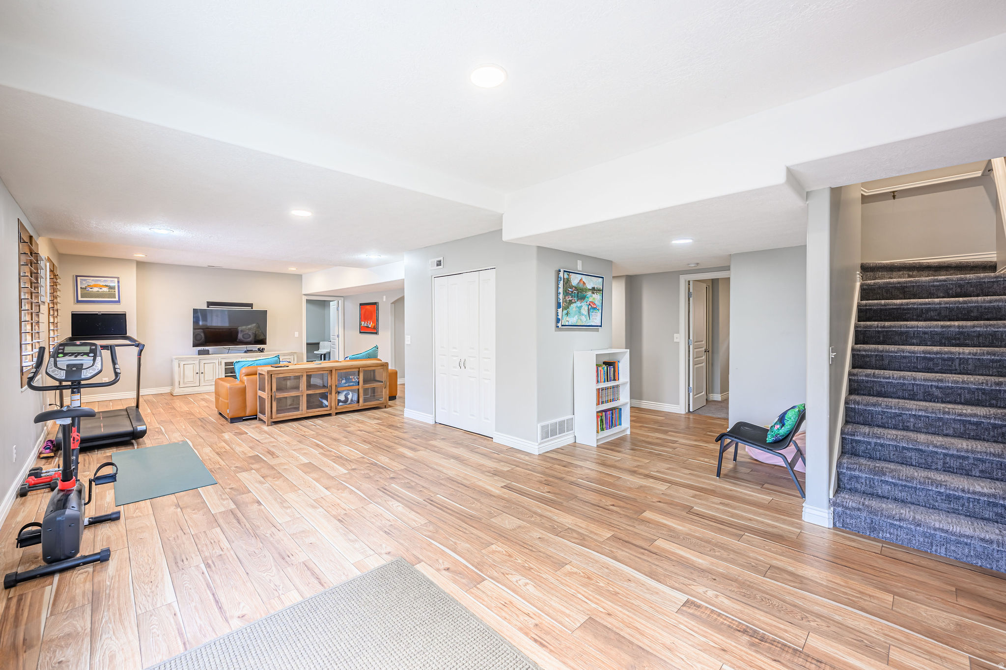 HIGH MEADOWS AT PINEBROOK - Residential