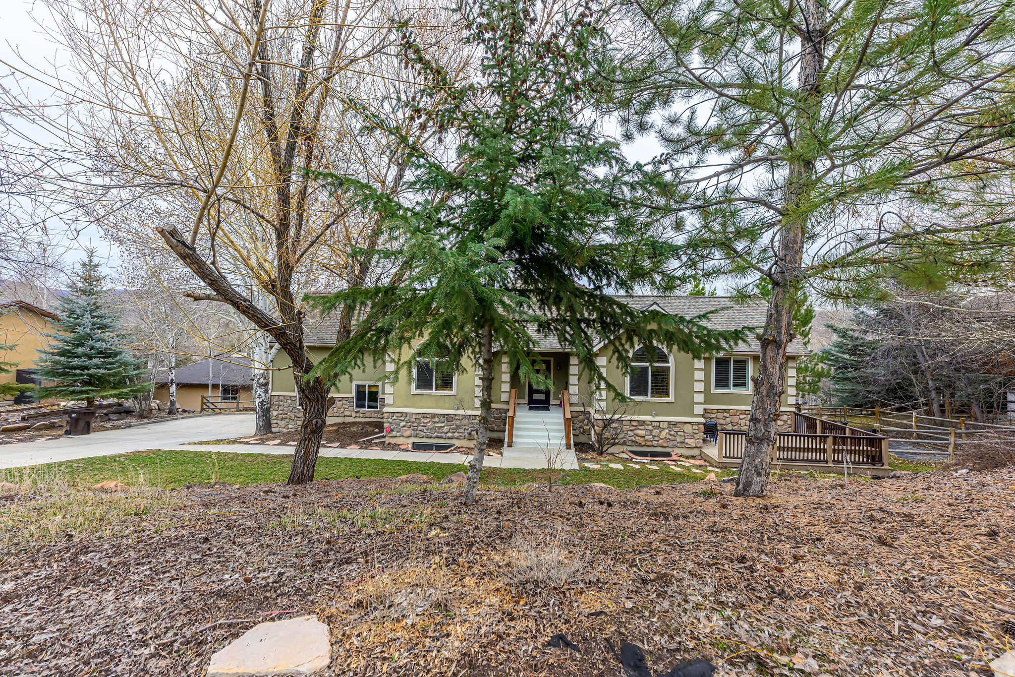 HIGH MEADOWS AT PINEBROOK - Residential