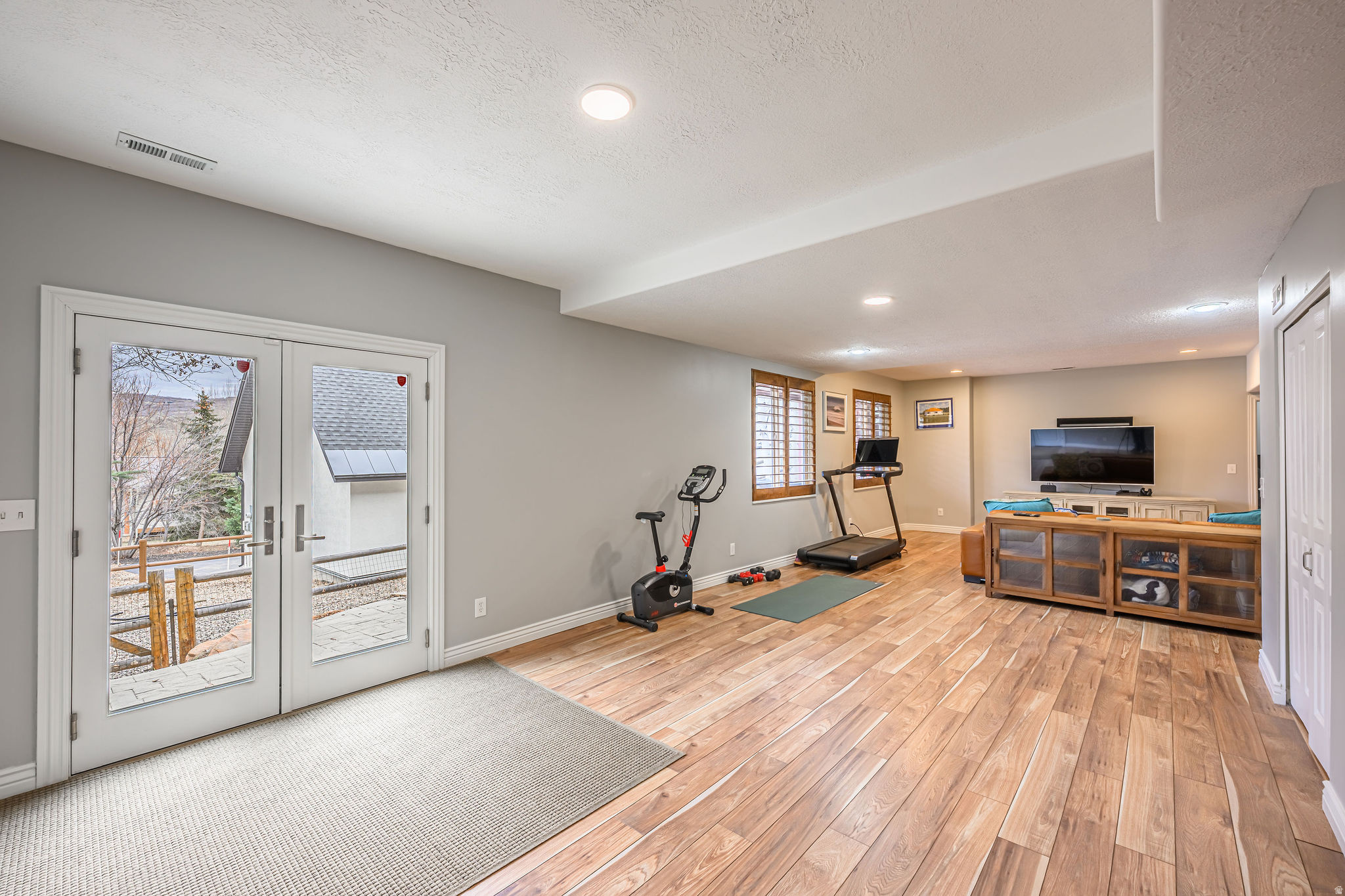 HIGH MEADOWS AT PINEBROOK - Residential