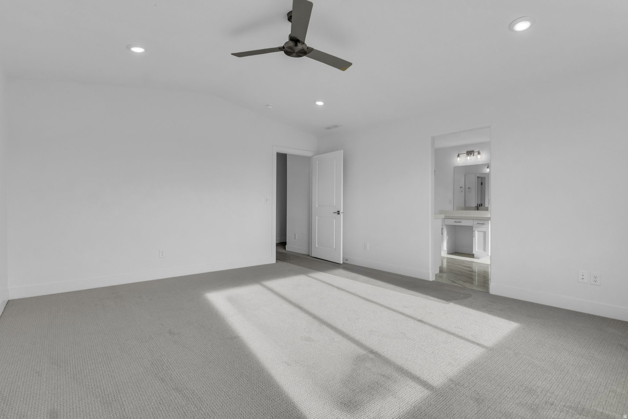 SCARLET RIDGE - Residential