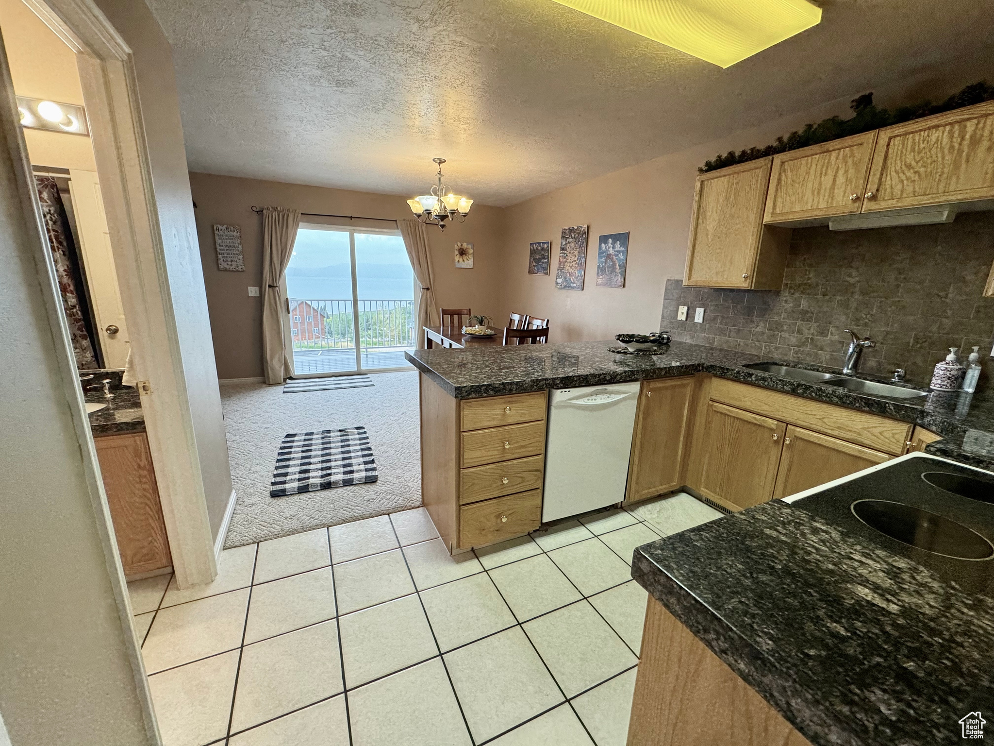 HARBOR VILLAGE - Residential