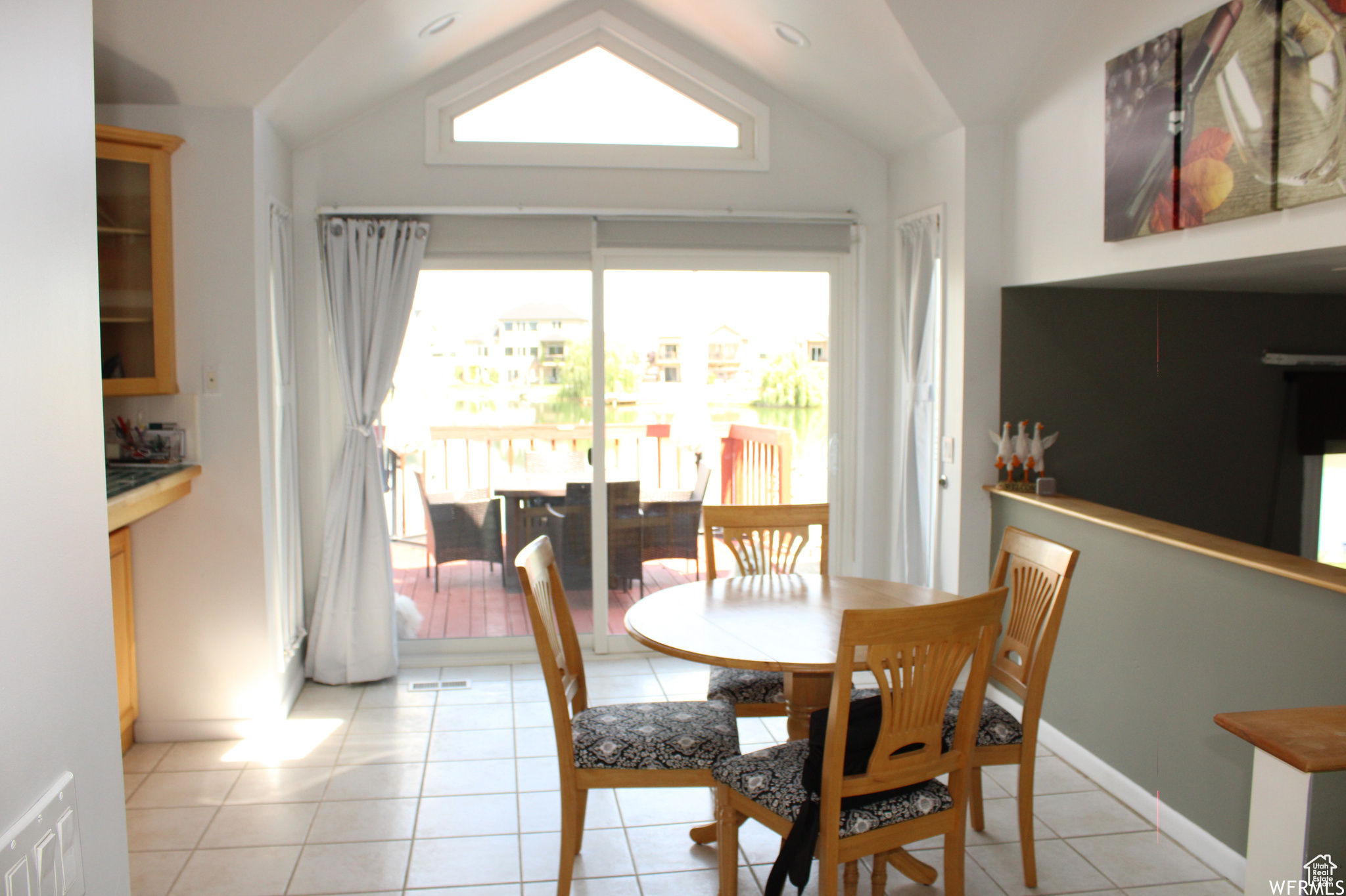 CAPTAIN ISLAND - Residential