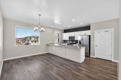 Tiny photo for 3657 W SUNRISE SKY LN, South Jordan, UT 84009 (MLS # 2135819)
