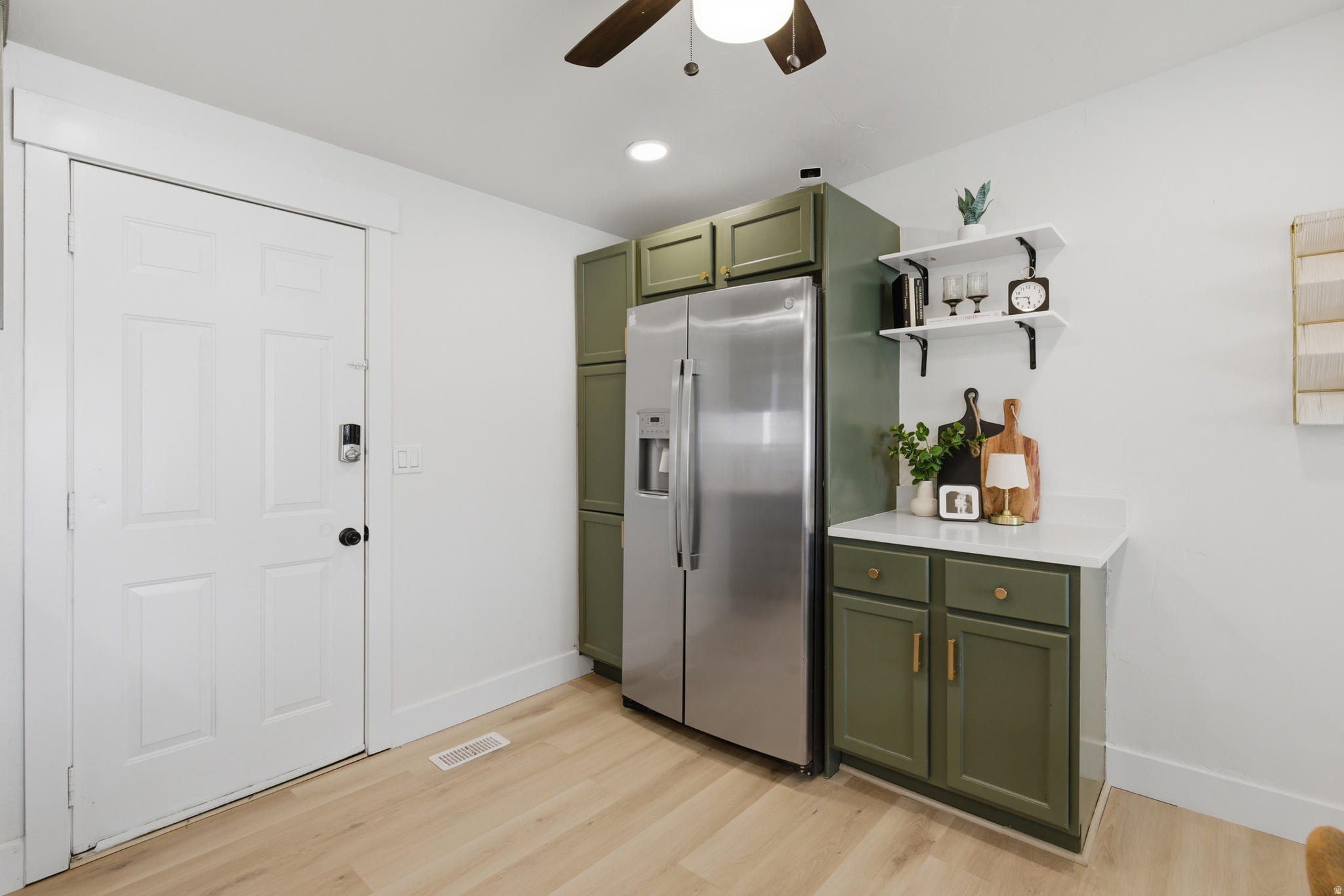 MEADOWGATE S - Residential