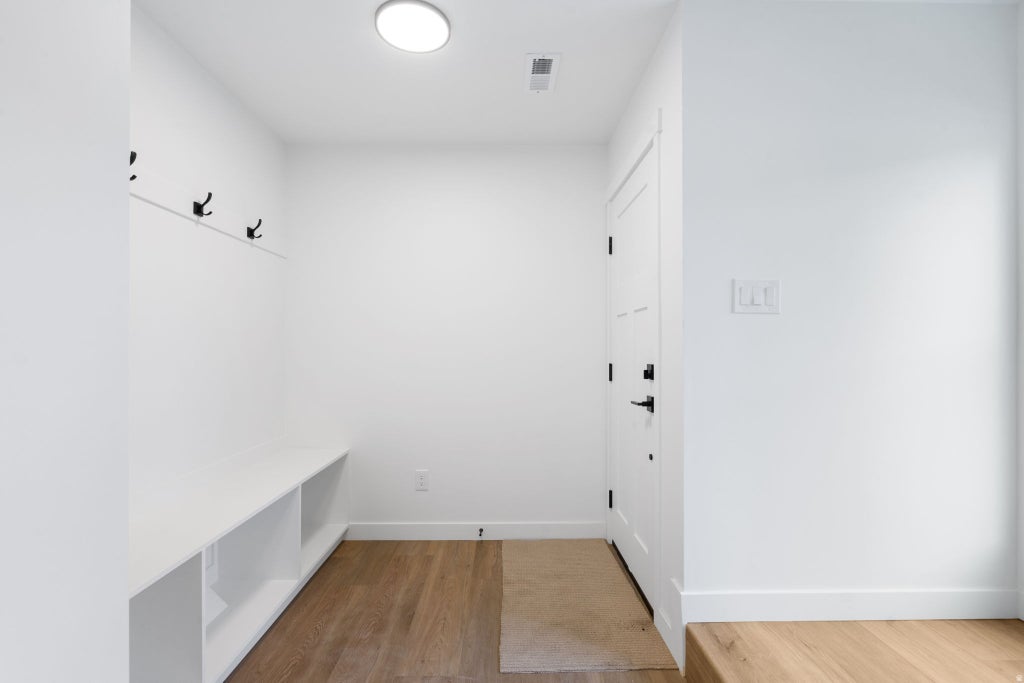 Photo of 735 S HARRISON DR #26, Springville, UT 84663 (MLS # 2186943)
