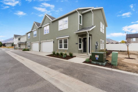 Tiny photo for 735 S HARRISON DR #26, Springville, UT 84663 (MLS # 2186943)