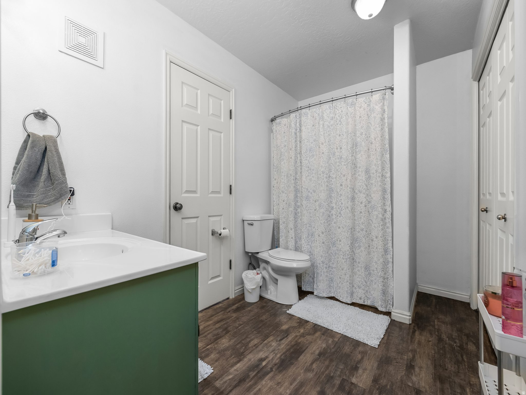 WESTON CONDO - Residential