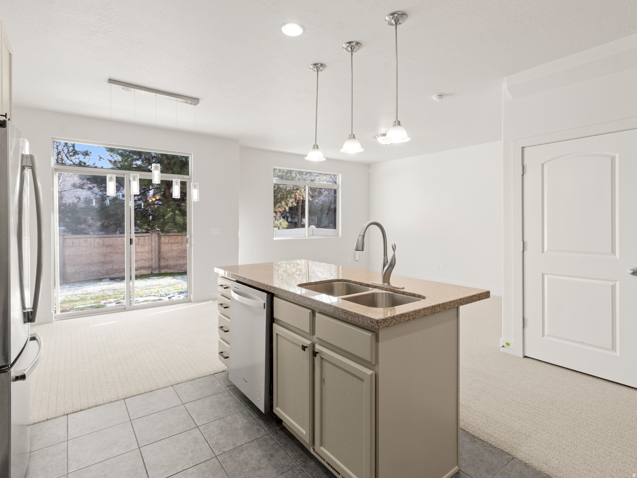 AUBURN FIELDS - Residential