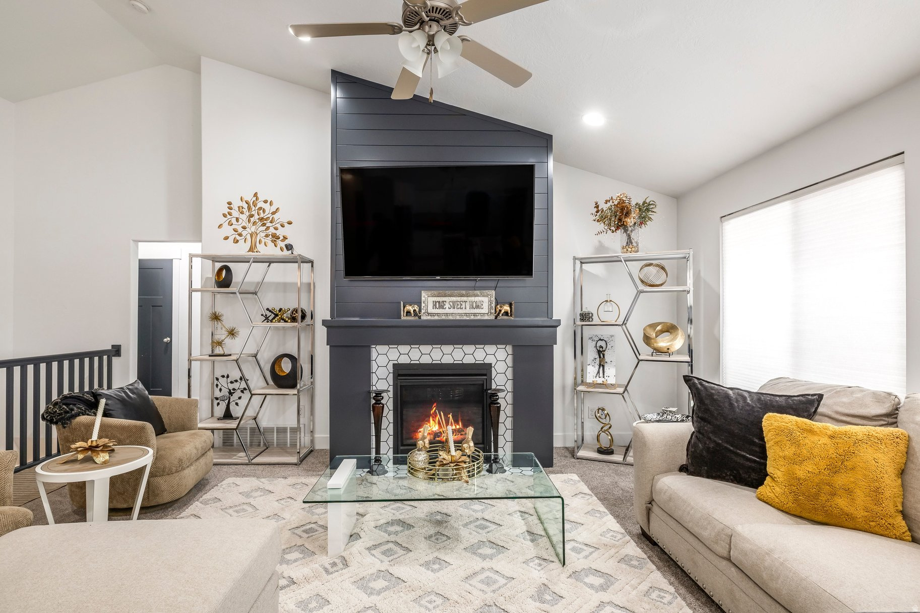 NOBLE VISTA - Residential