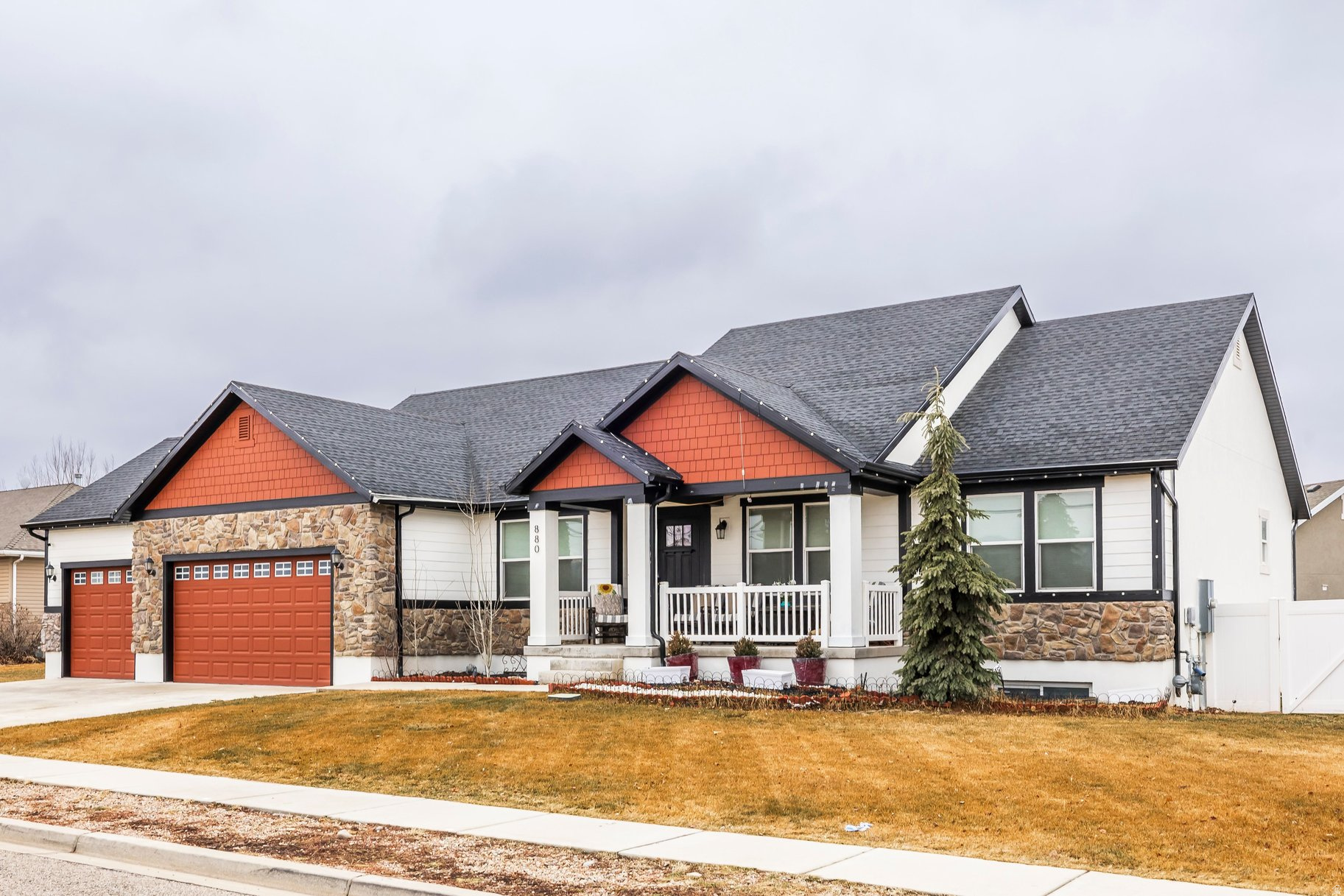 NOBLE VISTA - Residential