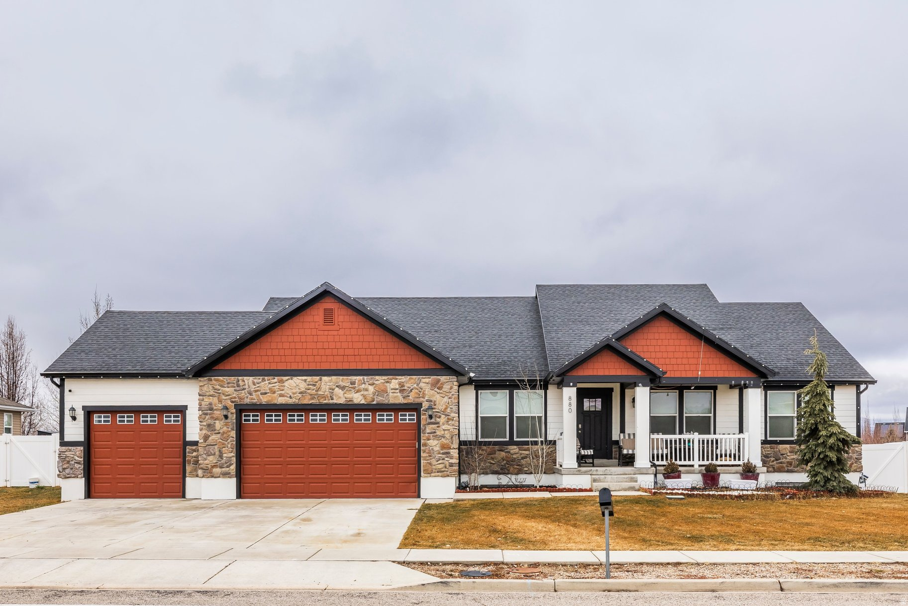 NOBLE VISTA - Residential