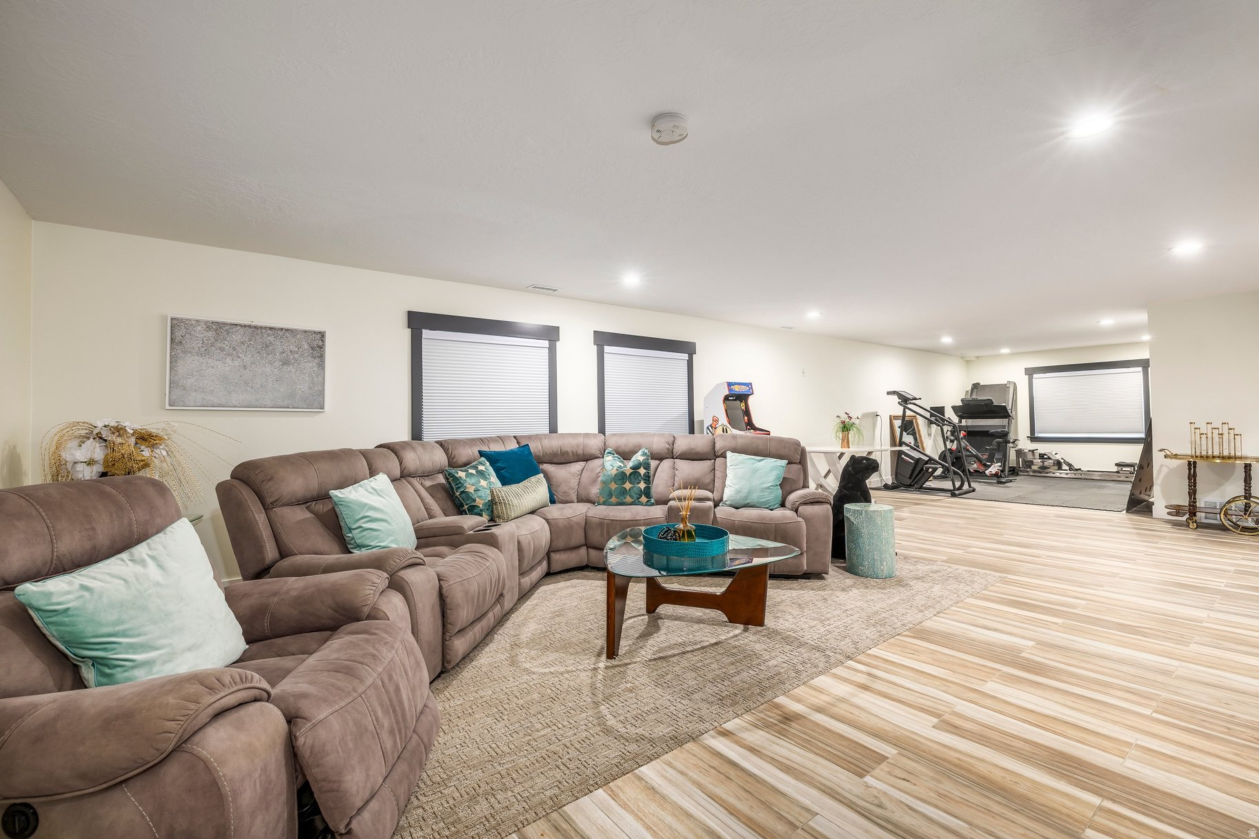 NOBLE VISTA - Residential