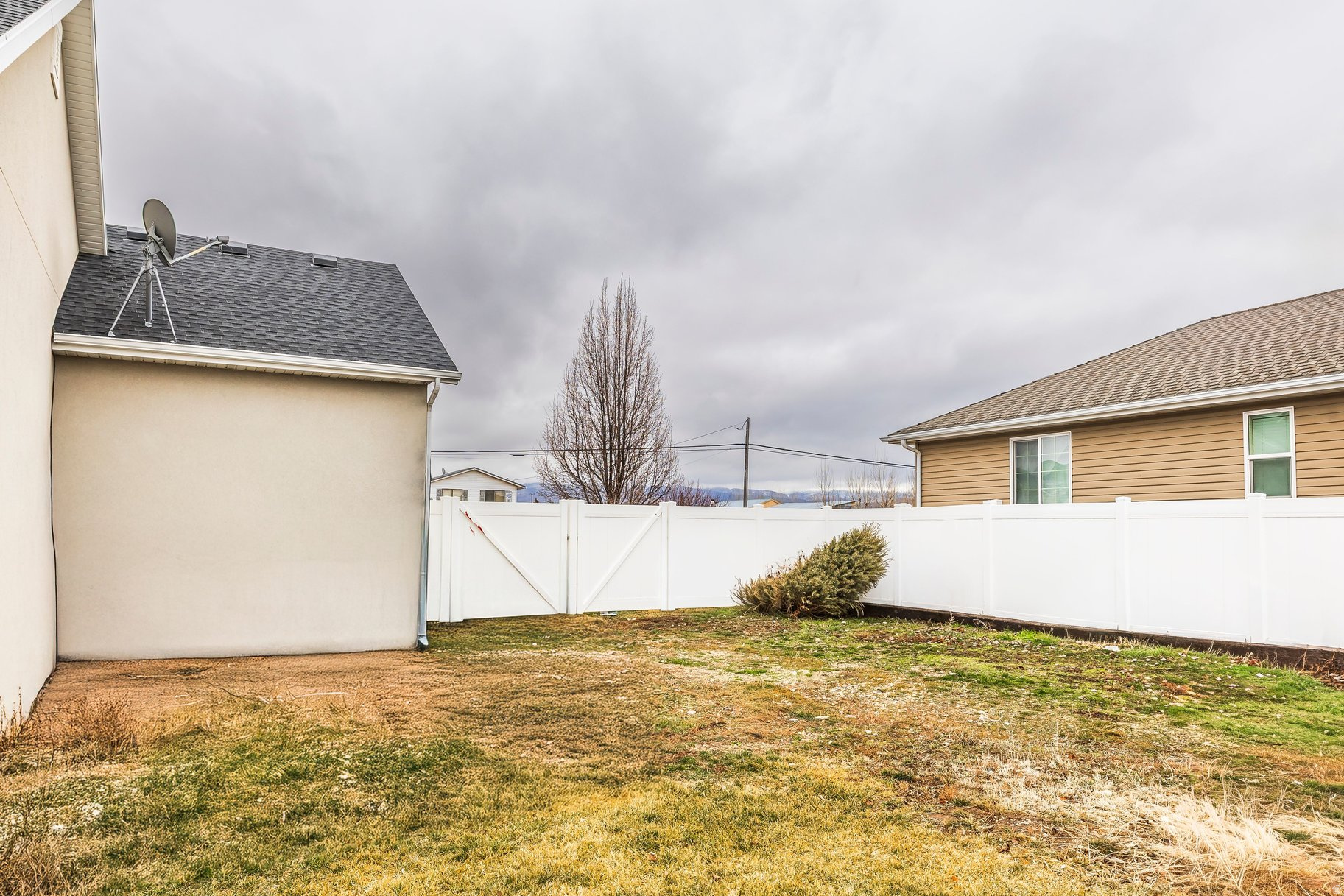 NOBLE VISTA - Residential