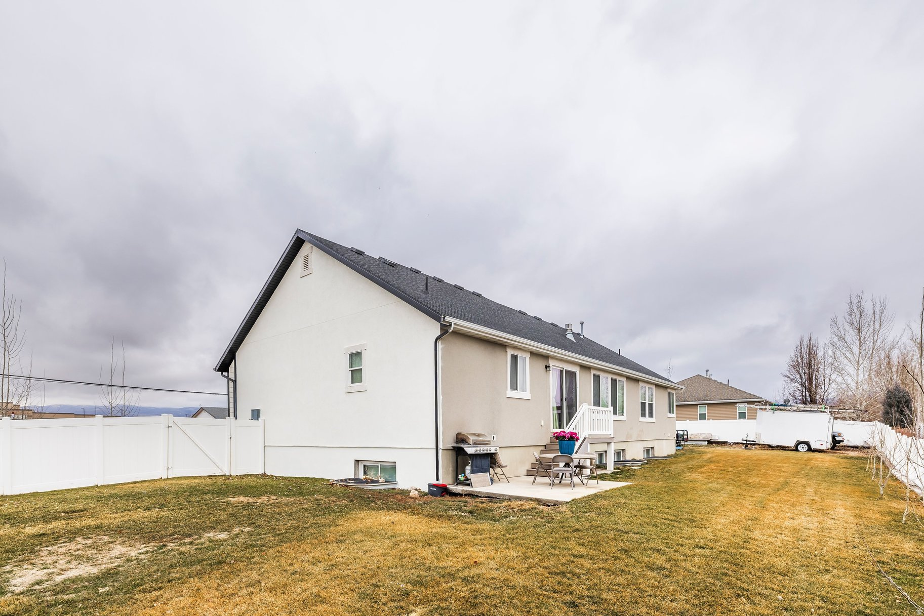 NOBLE VISTA - Residential