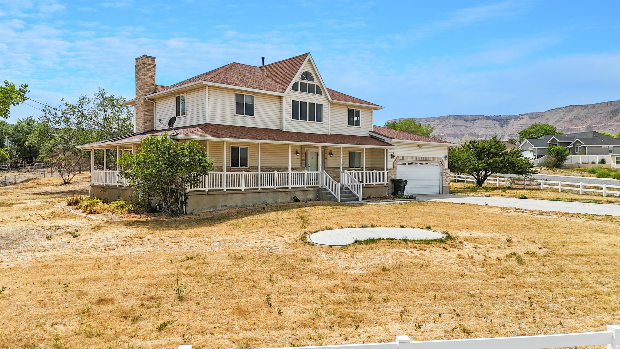 Photo 1 of 62 — 190 E 600 N, Ferron, UT 84523