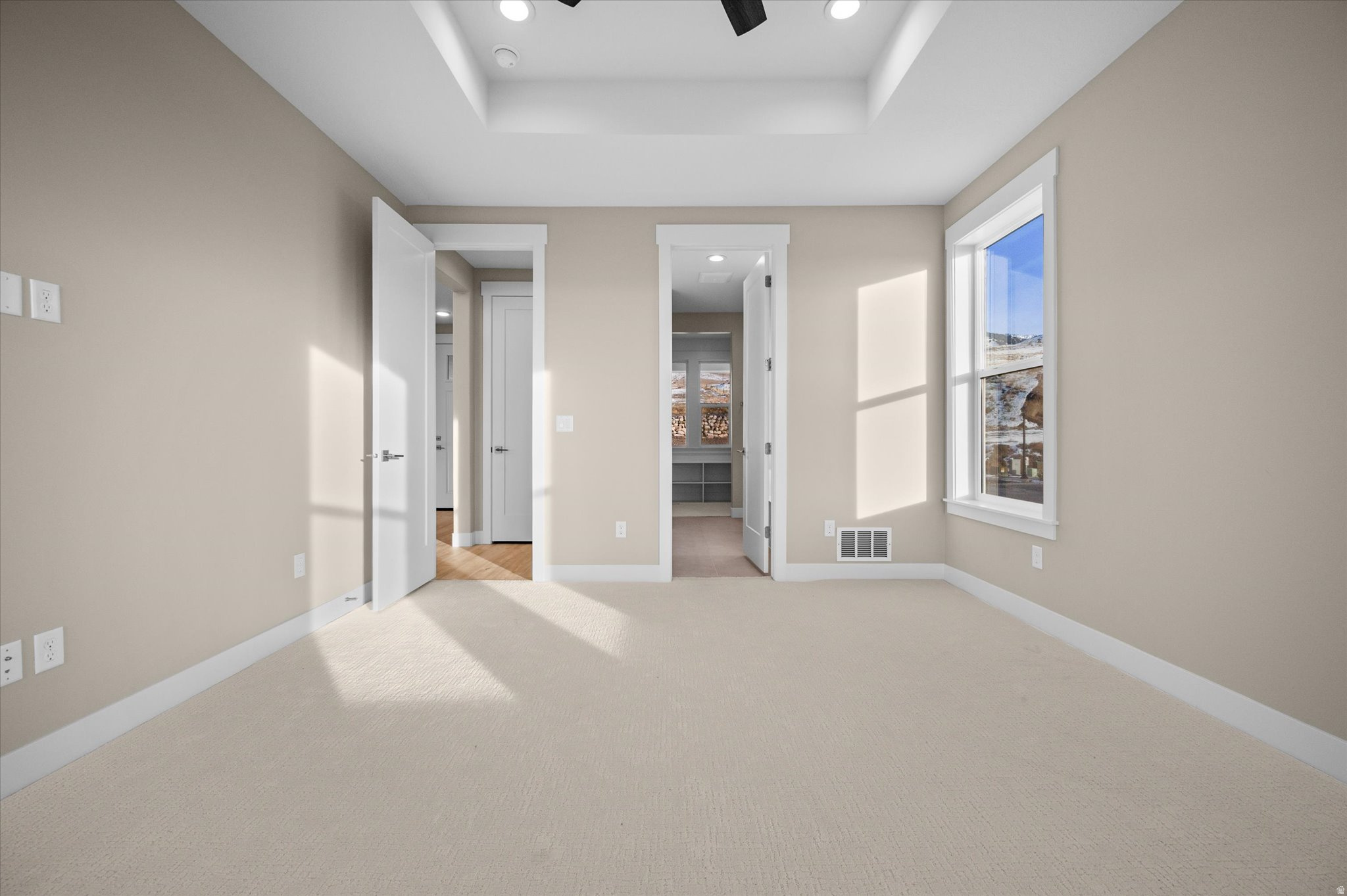 SMITHFIELD RIDGES - Residential