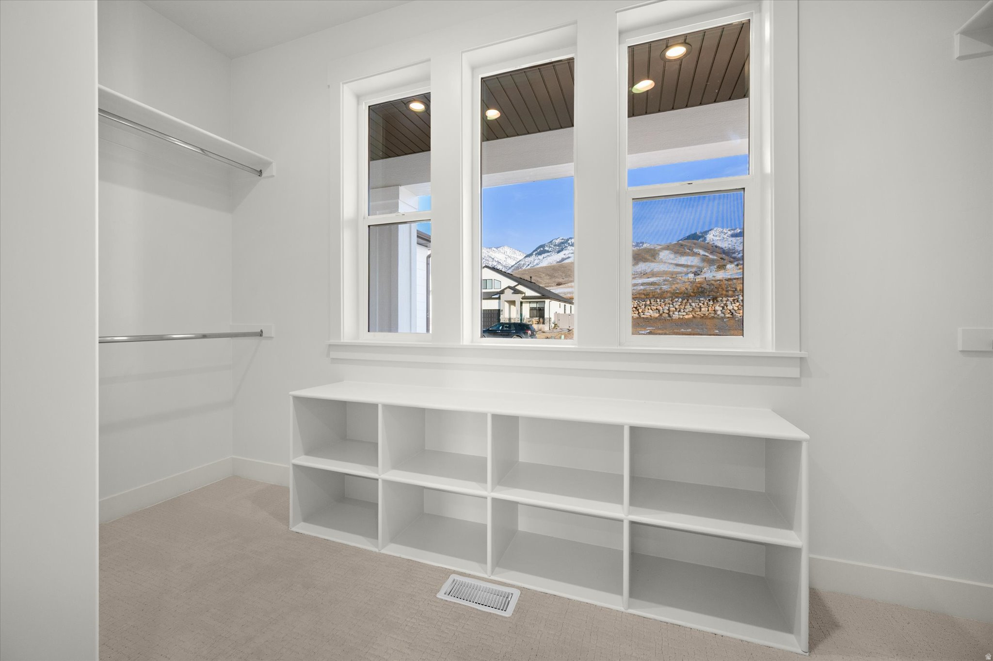 SMITHFIELD RIDGES - Residential