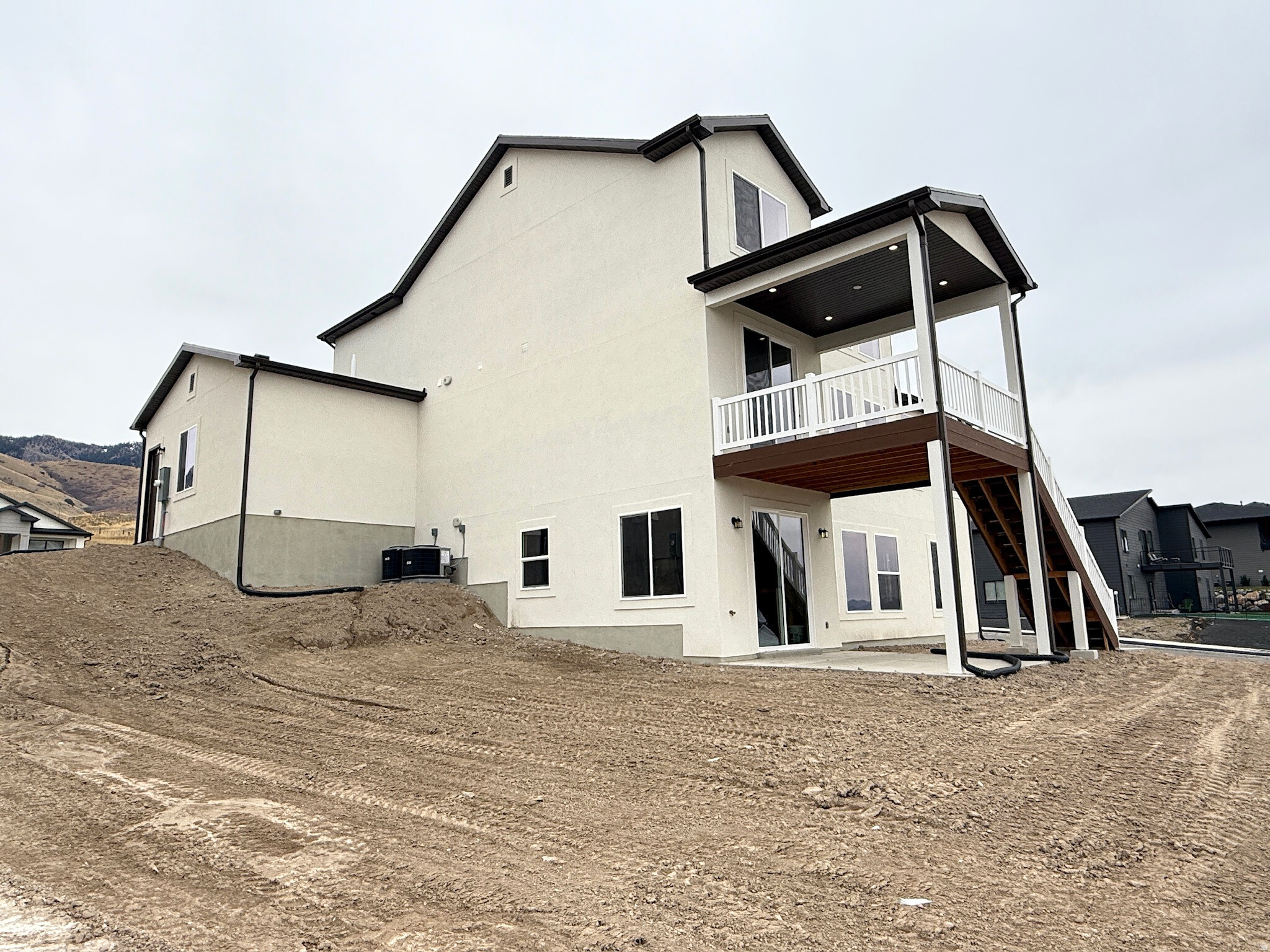 SMITHFIELD RIDGES - Residential