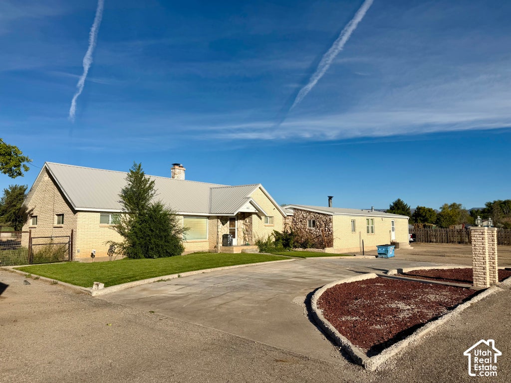 Photo of 180 S 2500 W, Maeser, UT 84078 (MLS # 2187172)